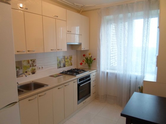 Продаж квартири з ремонтом 4 кімнатної вул. Медової печери. Площа 80 м². Львів