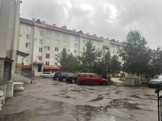 Продам 4-кім. квартиру, вул. Рубчака Львов