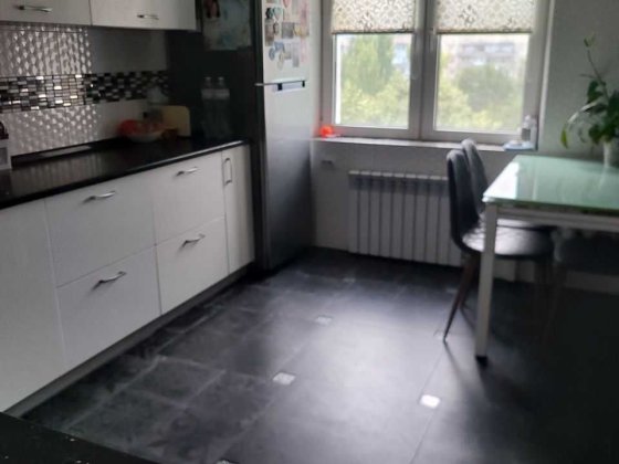 Продам двокімнатну квартиру на Тополя 3 Дніпро