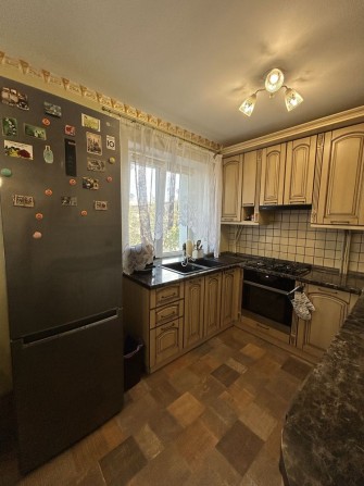 Продається 2 кк+кухня студія - фото 1