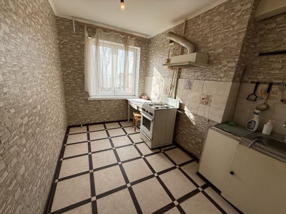 Продам двокімнатну квартиру Миколаїв