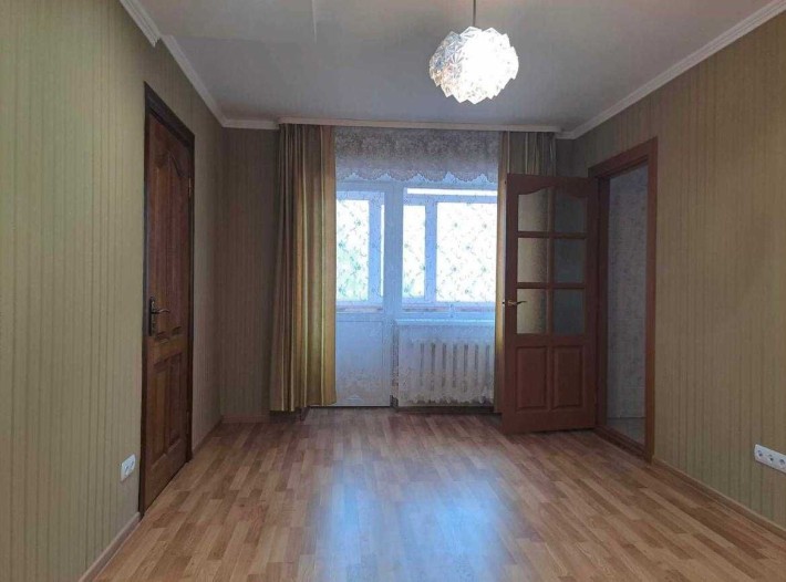 2-кімнатна квартира по вул. Князів Острозьких - фото 1