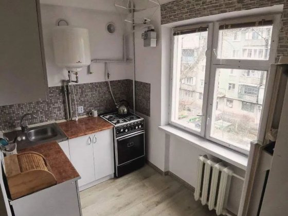Продам 2х ком.кв-ру, Правый берег,ул. Дудыкина 4этаж пятиэтажного дома Запорожье