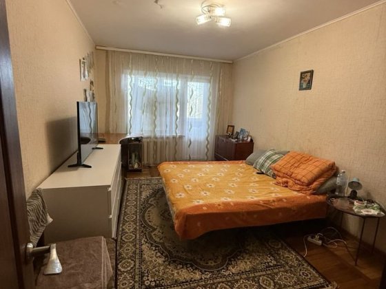 Продається 3 кімнатна кв Бородинський Запоріжжя