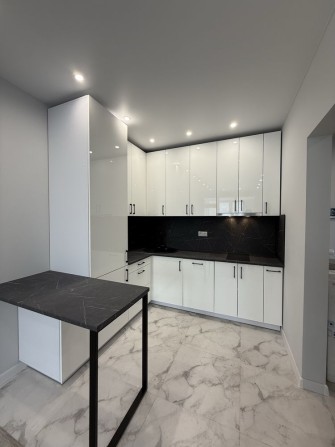 Продам квартиру з ремонтом , ЖК 3 V Волкова  , 3/9 пов! - фото 1
