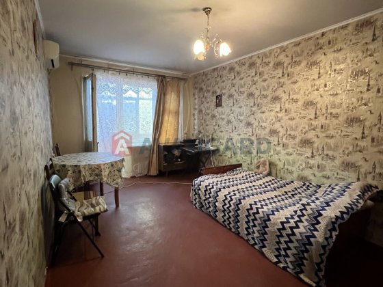 Продається 1-кімнатна квартира в Бородинський Запорожье
