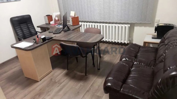 Продаж квартира офіс. Центр . Олександрівський район - фото 1