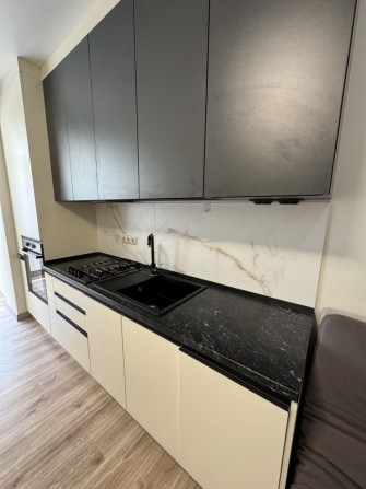 1 кімнатна квартира в новобудові на середньому поверсі - фото 1