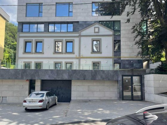 продам квартира 74кв м по вул Ярославенка 23 м.Львів Львів