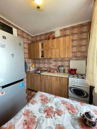Продається 1кімна кв-ра, район Жадова(АТБ) можна по Сертифікату ) - фото 1
