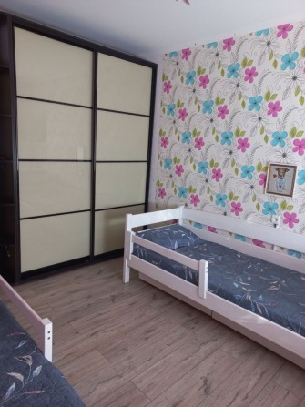 Продам 2 кімнатну квартиру,4-південний,власник! - фото 1