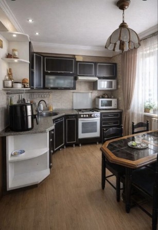 Продажа 3ком. Квартиры Хортицкий район - фото 1