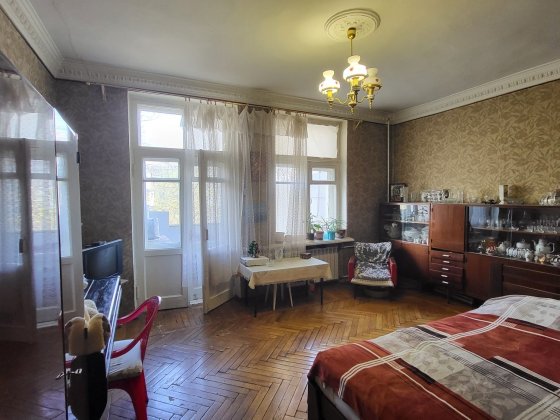 3х комнатная Сталинка 76м2  4 ст.БФонтана Одеса