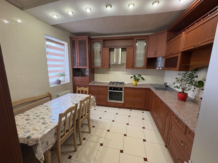 Продаж 3-х кім квартири 8/9 проспект Миру/ Південна - фото 1