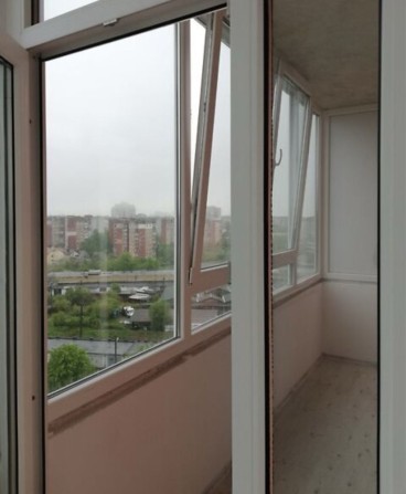 Продаж однокімнатної світлої квартири з ремонтом в ЖК Старий Сихів. - фото 1