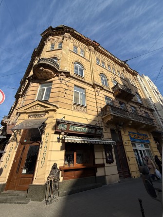 Продаж Львів квартири 3 кім. вул. Гнатюка пр. Свободи галицький район - фото 1
