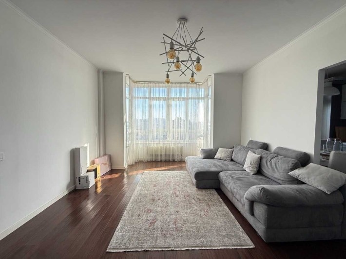 Продаж 2 кім. квартири з панорамою на Високий замок по вул. Мазепи. - фото 1