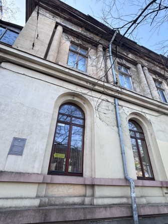 Срочно продам 2-х ком. квартиру . Парк Шевченко. Пляж "Ланжерон" - фото 1