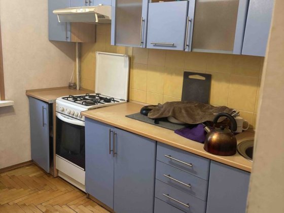 Продаж 1 к 6/9 вул Глісерна Запорожье