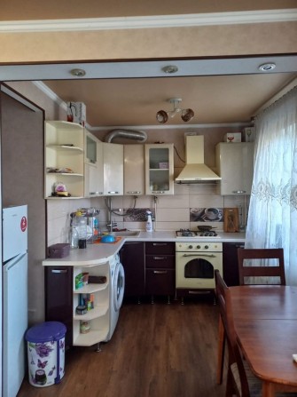 Продам 2-х комнатную студию на Заводской - фото 1