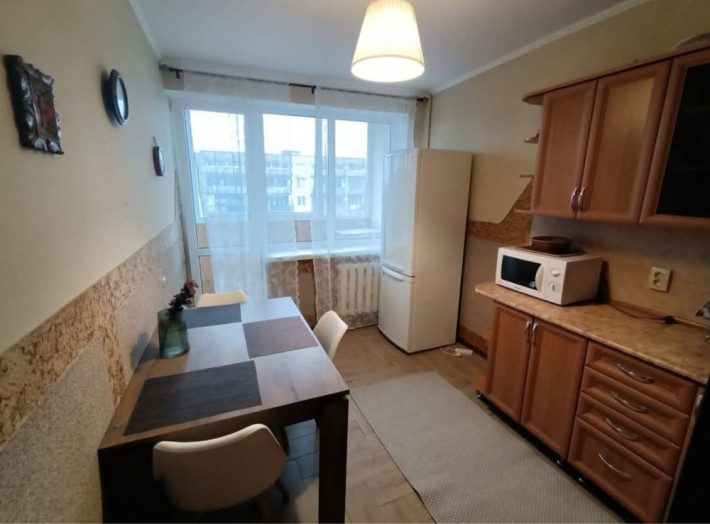 Продаж 1км кв Володимера Великого 49а - фото 1