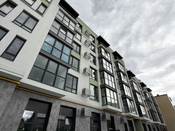 ЖК Skyfall Продаж 4 кімнатної квартири з власною терасою Львов