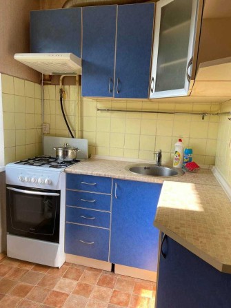 Продаж 1 квартири в Шевченківському районі вул. Окуневського 3 - фото 1