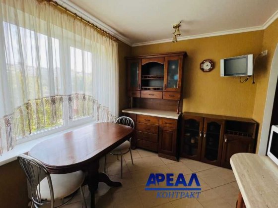 Продажа 3-кімнатної квартири Запоріжжя