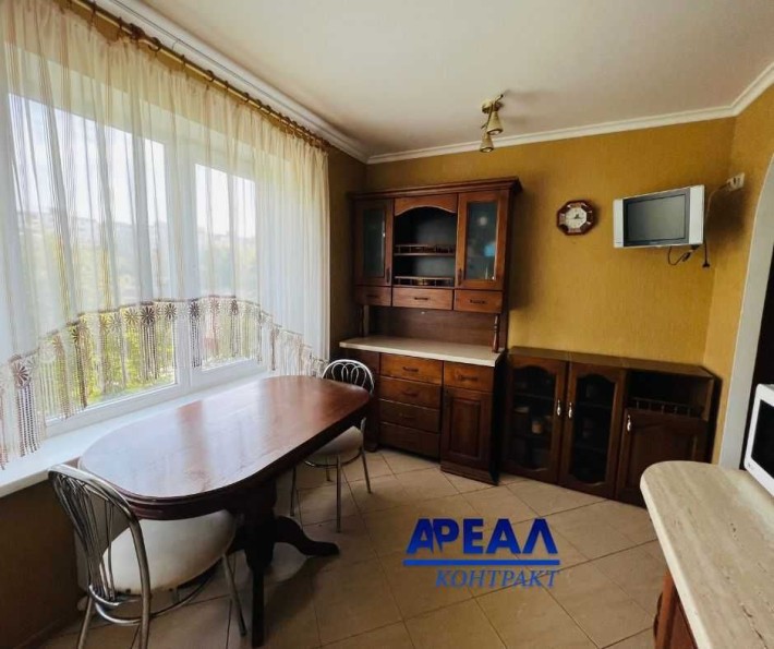 Продажа 3-кімнатної квартири - фото 1