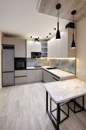 Евродвушка 40 м² с дизайнерским ремонтом ЖК Гидропарк - фото 1