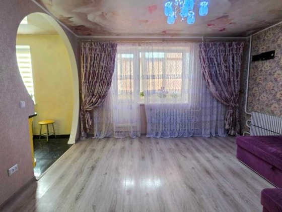 SV S4 Продам 2 ком. кв Салтовка пр-т Тракторостроителей ТРК Украина Харьков