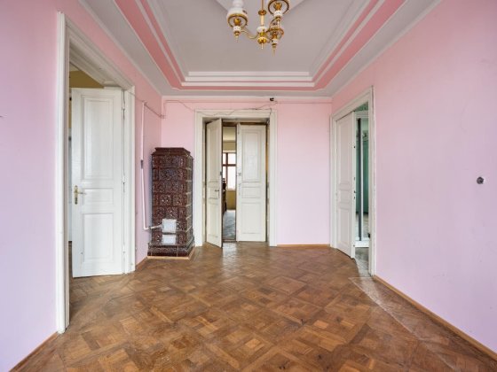 Продаж 3 кімнатна квартира в Австрійському будинку / Частковий ремонт / Галицький р-н., вул. Архипен Львов