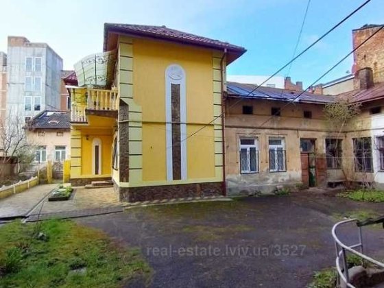 1120$/м.кв.  Центр міста. Топова локація Львов