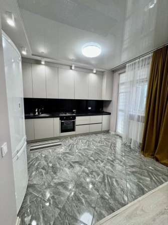 Продаж 2 кім. кв.+ кухня студія ЖК Карпатбуд на Під Голоском - фото 1