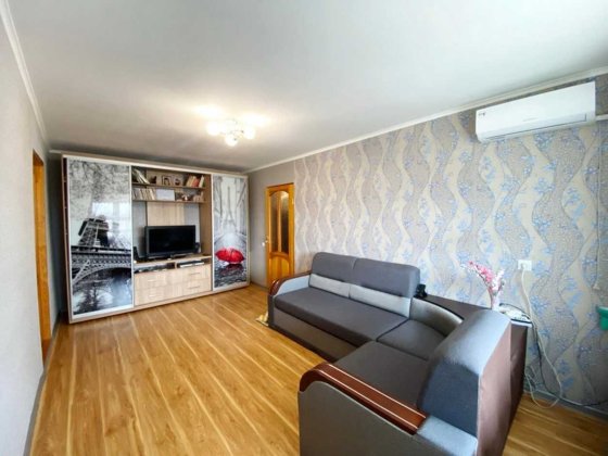 Продаю хорошу 2к.квартиру в Лісках (2КП)ц6 Николаев