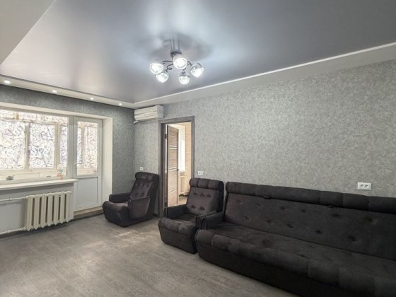 В Продажу 3 к к на пр. Богоявленському / вул. Театральна Николаев