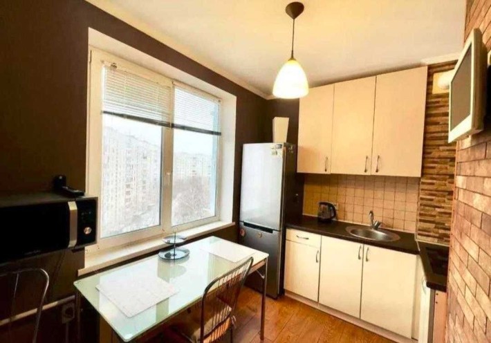 Продам! 1 КВ. Біля м. Олексіївська. - фото 1