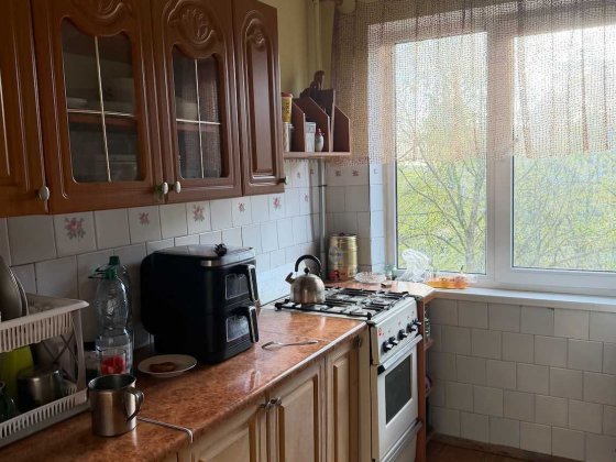 Продаж 2кім. кв-ра вулиця Кульпарківська 65000дол. США Львов