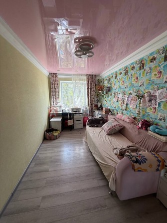 Продаж 3-кімнатної квартири з меблями 3 поверх - фото 1