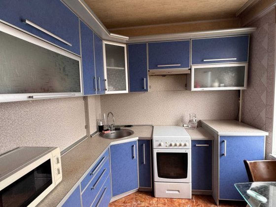 Продается  3 х комн. кв ул. Бородинская Запорожье
