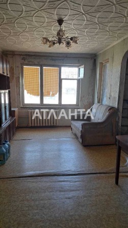 трикімнатна квартира в центрі селища Котовського на Добровольського - фото 1