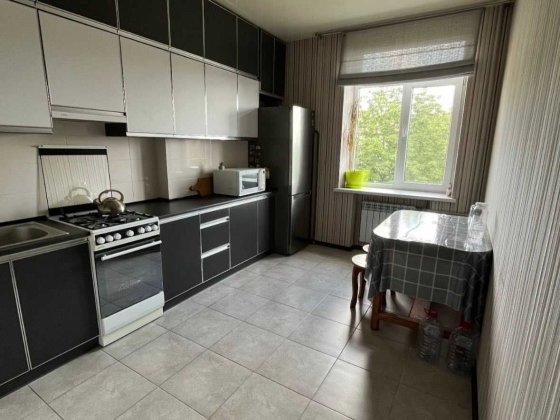 Продам 2к Сталинку   на ХТЗ Харьков