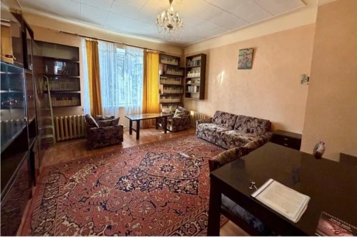 2к.квартира м. Научная - фото 1