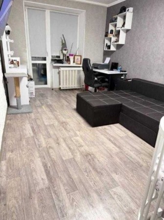 В продаже 2 комнатная квартира, Новые Дома (коммунальный рынок) - фото 1