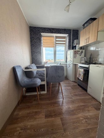 Продаж 1 км. к-ри з ремонтом, вул. Широка 70000 дол.США торг - фото 1