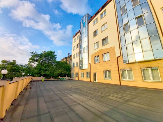 Продам ГРЕЧЕСКАЯ /ОЛЕШИ 3-ком кварт 180м Дом с ТЕРРАСОЙ Охрана Паркинг Одесса