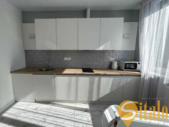 Продаж 1 кімнатної квартири з ремонтом, вулиця Лінкольна Львів