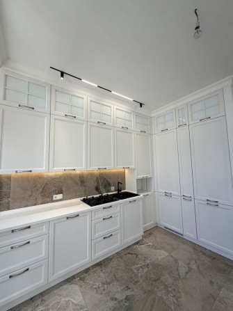 Срочная продажа, 2-х комн. Квартира, ЖК Мирный Каманина, Литературная, новый ремонт - фото 1