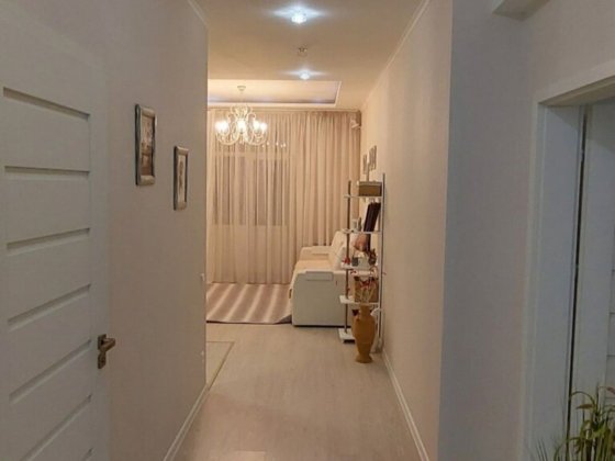 Продаж 3к повнометражної квартири центр Сталеварів Запоріжжя