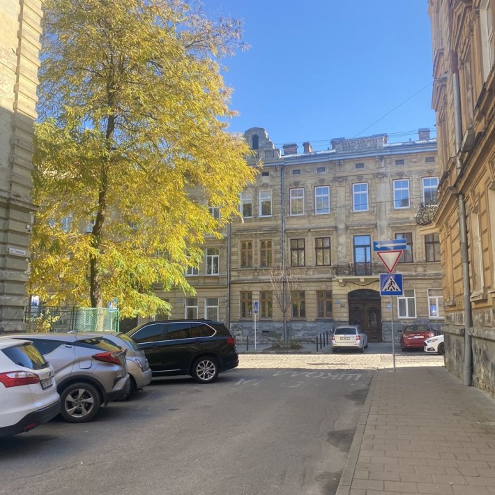 3-х кім 400 м до Оперного театру + фасадні вікна+підвал_ВЛАСНИК - фото 1